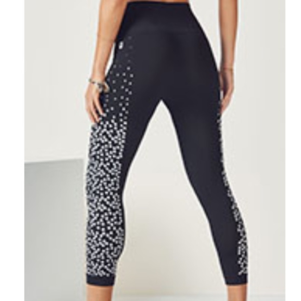 Fabletics 7/8 Capris